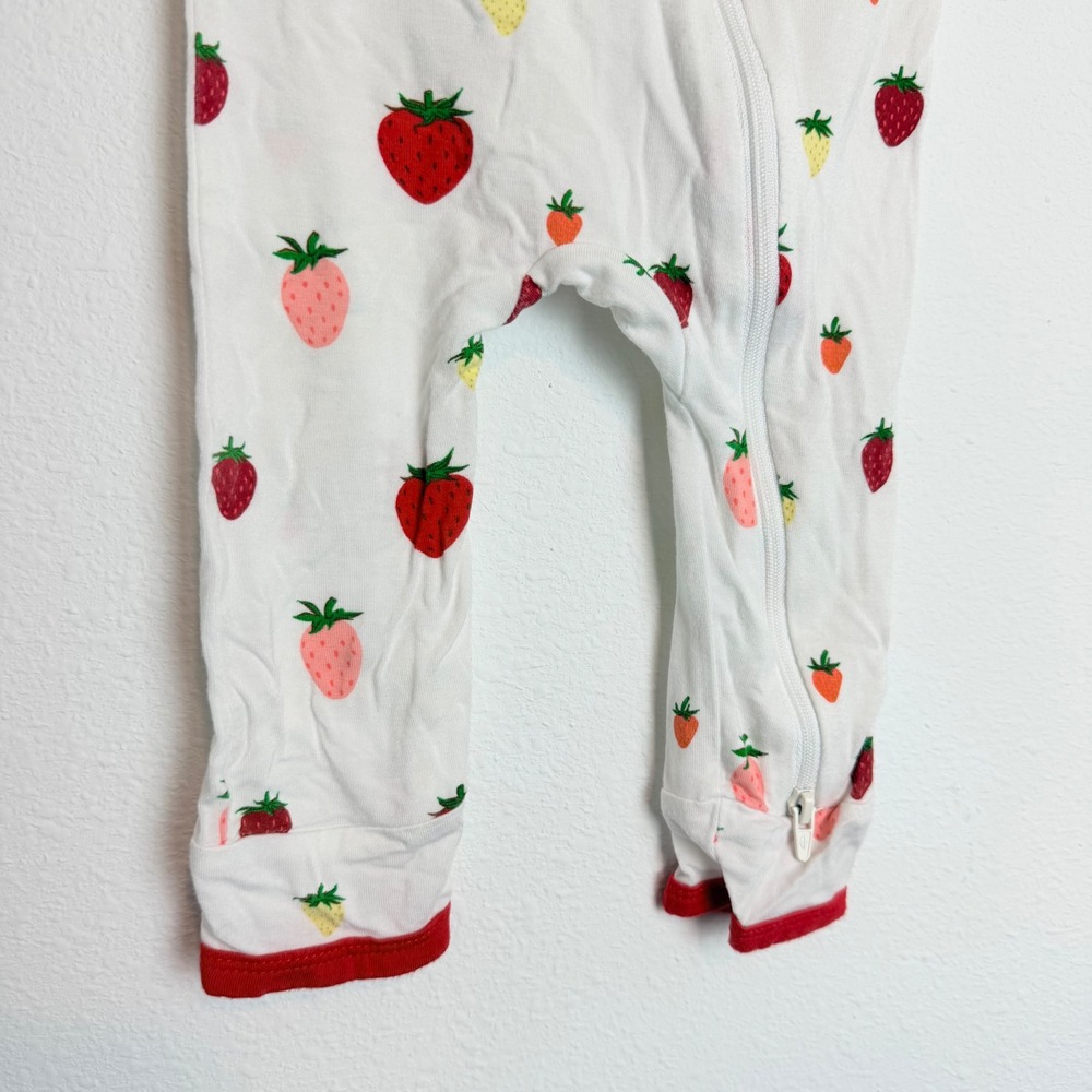 Kyte Baby Strawberry Bamboo Rayon Footless Romper Sleeper 0-3 Months White Red - Picture 2 of 6